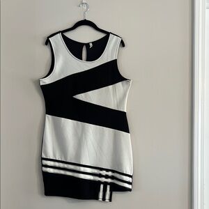 Cherry Mellow Monochrome Striped Mini Dress Size XL